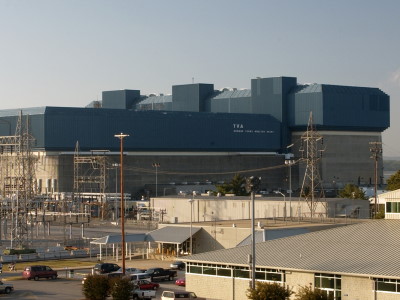 Browns Ferry Nuclear Plant. Courtesy of https://www.tva.gov/Energy/Our-Power-System/Nuclear/Browns-Ferry-Nuclear-Plant